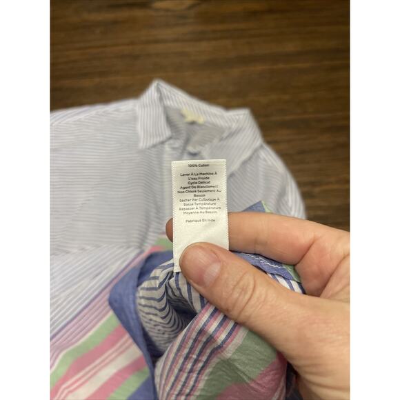 Talbots Women’s Striped Lightweight Short Sleeve V-Neck Top Size Medium - Picture 9 of 9